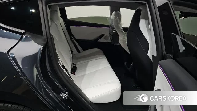 Tesla Model 3 2025 Серый из Кореи, фото 3