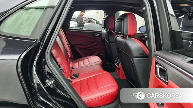 Porsche Macan 2022 Черный из Кореи, фото 3