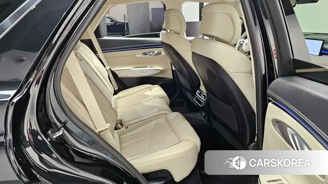 Genesis GV70 2025 Черный из Кореи, фото 3