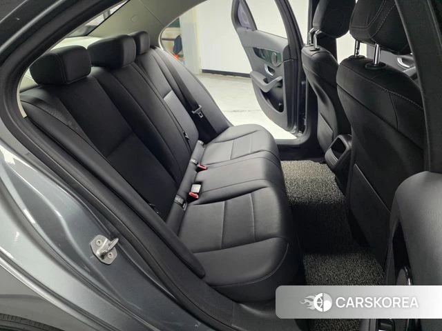 Mercedes-Benz C-Class W205 2018 Серый из Кореи, фото 3