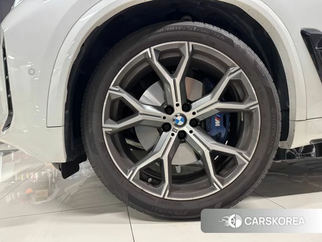 BMW X5 (G05) 2026 Белый из Кореи, фото 3