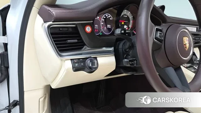 Porsche Panamera (971) 2023 Белый из Кореи, фото 3