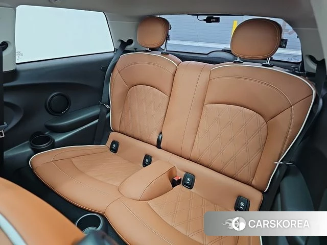 Mini Cooper S 2023 Серый из Кореи, фото 3