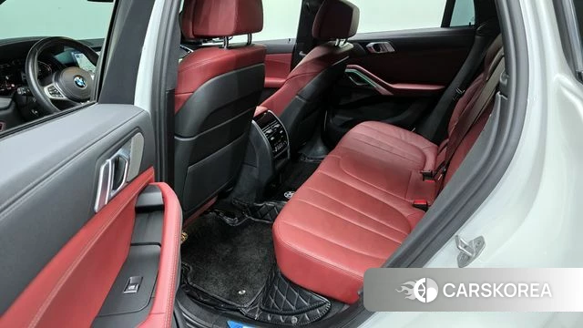 BMW X6 (G06) 2021 Белый из Кореи, фото 3