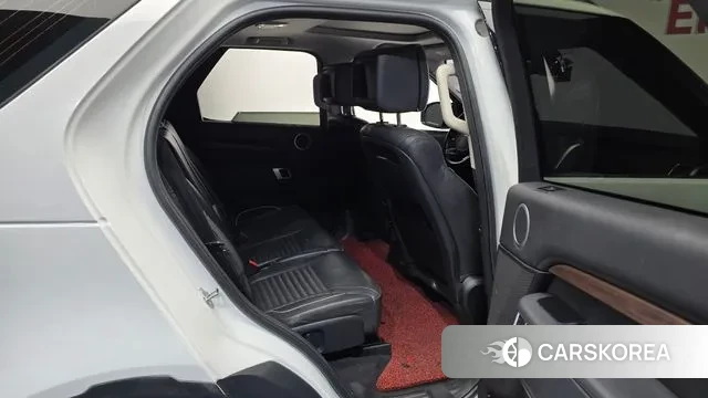 Land Rover Discovery 5 2018 Белый из Кореи, фото 3