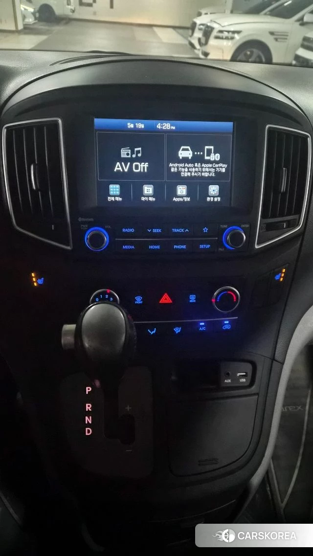 Hyundai The New Grand Starex 2020 Серебристо-серый из Кореи, фото 3