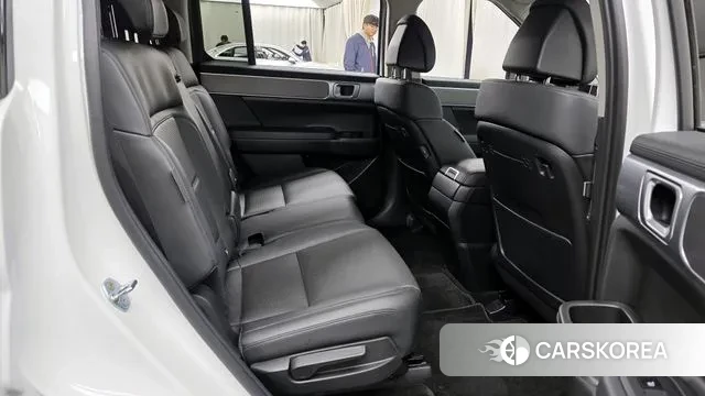 Hyundai Santa Fe (MX5) 2024 Белый из Кореи, фото 3