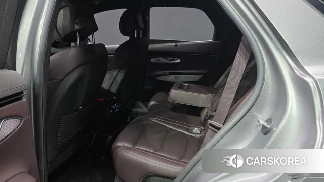 Genesis GV70 2021 Серебристо-серый из Кореи, фото 3