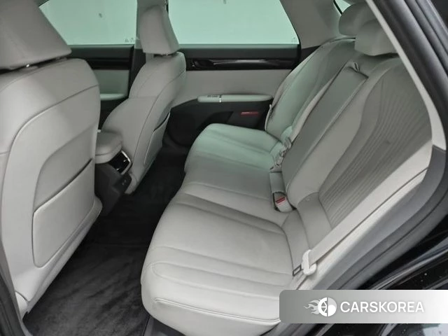 Hyundai Grandeur Hybrid (GN7) 2023 Черный из Кореи, фото 3