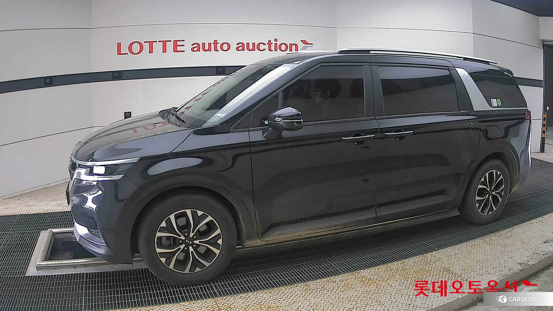 Kia Carnival 2021 Aurora Black Pearl из Кореи, фото 3