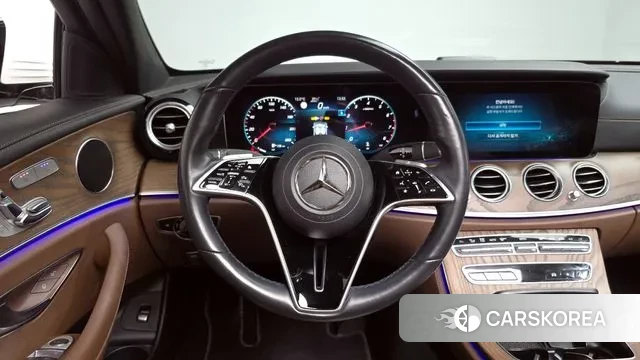 Mercedes-Benz E-Class W213 2021 Белый из Кореи, фото 3