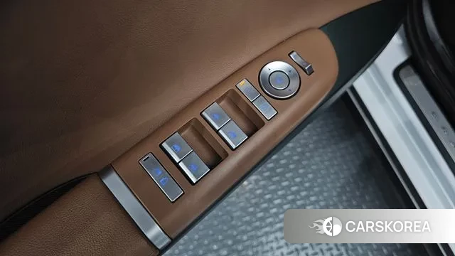 Hyundai Grandeur (GN7) 2023 Белый из Кореи, фото 3