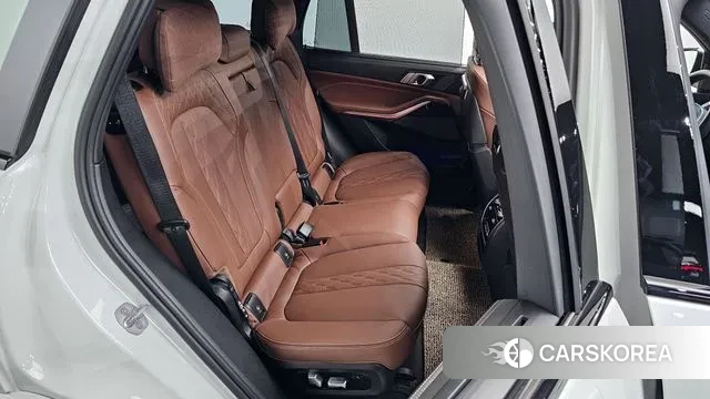 BMW X5 (G05) 2024 Белый из Кореи, фото 3