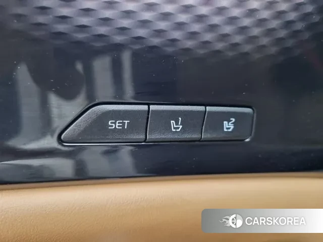 Kia Carnival 4th generation 2021 Белый из Кореи, фото 3