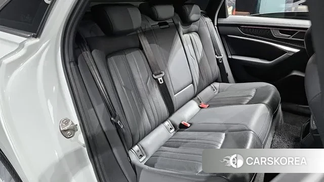 Audi A6 (C8) 2020 Белый из Кореи, фото 3