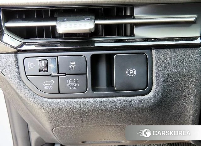 Kia The New Sportage 5th Generation Hybrid 2025 Серый из Кореи, фото 3