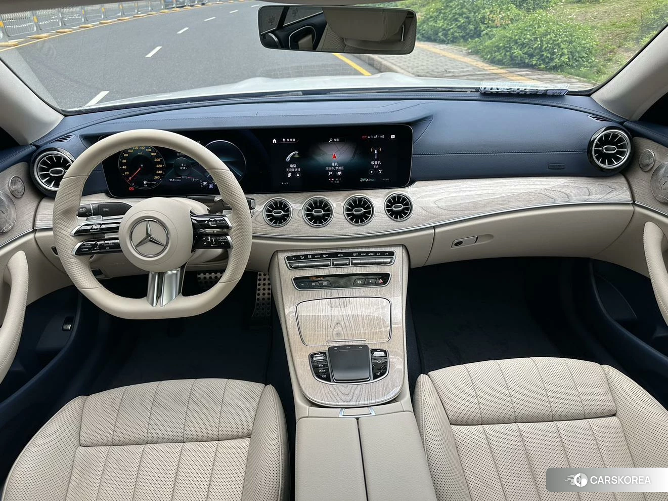 Mercedes-Benz E-class (imported) 2021 Белый из Китая, фото 3