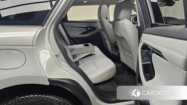 Land Rover Range Rover Evoque 2nd Generation 2022 Серебристо-серый из Кореи, фото 3