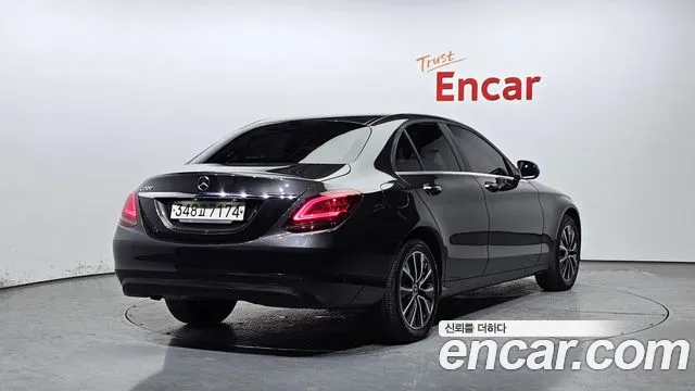 Mercedes-Benz C-Class W205 id 2694701 из Кореи 3