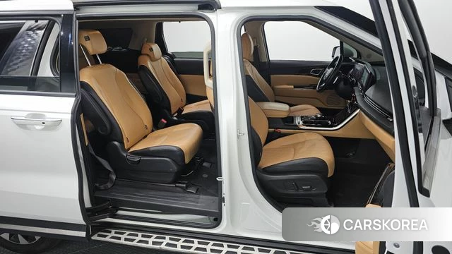 Kia Carnival 4th generation 2023 Белый из Кореи, фото 3