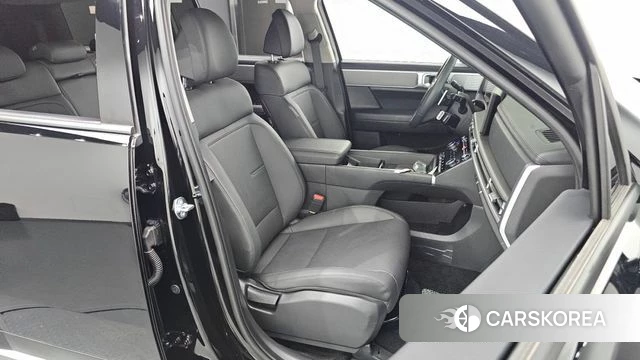 Hyundai Santa Fe (MX5) 2024 Черный из Кореи, фото 3