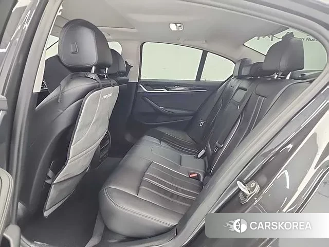 BMW 5 Series (G30) 2020 Серый из Кореи, фото 3