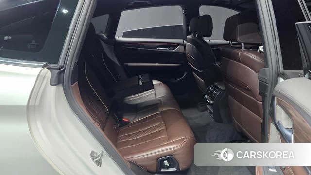 BMW 6 Series GT (G32) 2020 Белый из Кореи, фото 3