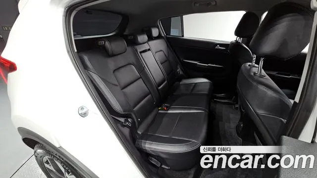 Kia Sportage The Bold 2018 Белый из Кореи, фото 3