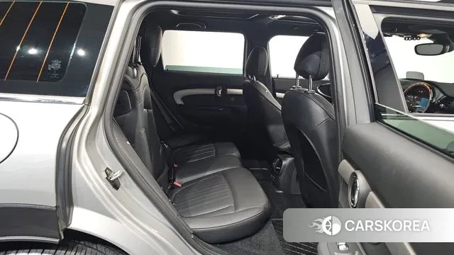 Mini Cooper S Clubman 2023 Серебристо-серый из Кореи, фото 3