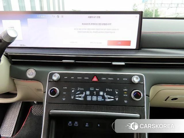 Genesis GV80 Coupe 2024 Белый из Кореи, фото 3