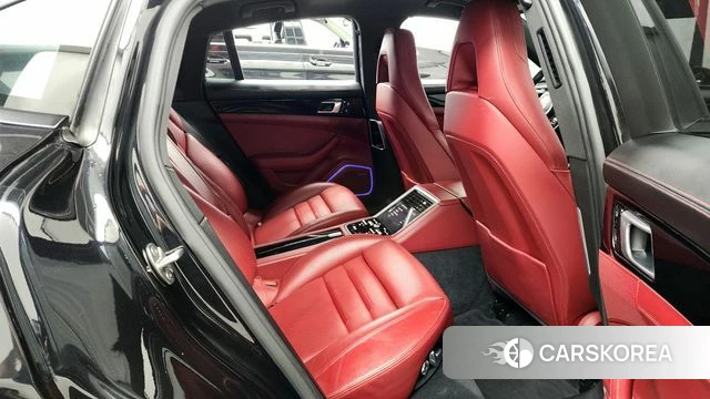Porsche Panamera (971) 2018 Черный из Кореи, фото 3