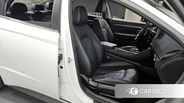 Hyundai Sonata (DN8) 2021 Белый из Кореи, фото 3