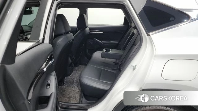 Kia Seltos 2022 Белый из Кореи, фото 3
