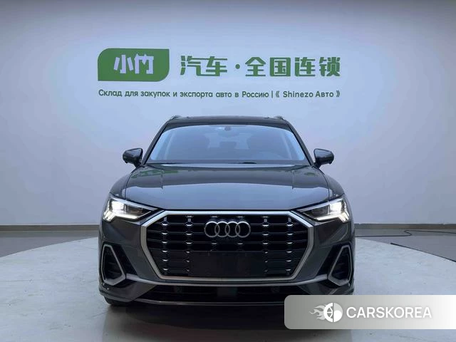 Audi Q3 2022 Темно-серый из Китая, фото 3