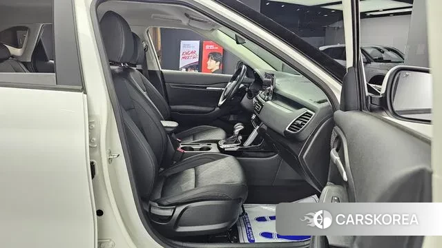 Kia Seltos 2021 Белый из Кореи, фото 3