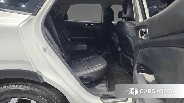 Kia Sportage 5th Generation 2021 Белый из Кореи, фото 3