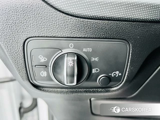 Audi Q2L 2022 Белый из Китая, фото 3