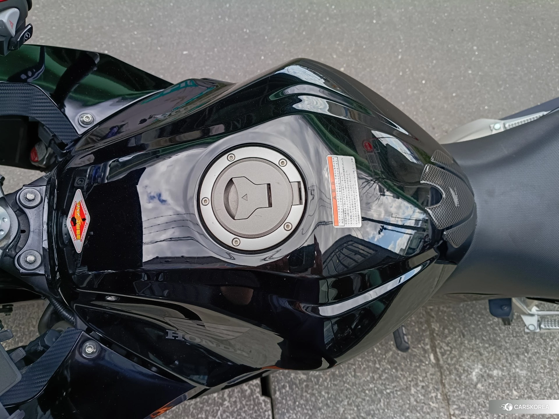 Проданный Honda CBR400R id 3948004 из Японии, фото 3