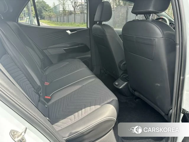 Volkswagen ID.3 2023 Белый из Китая, фото 3