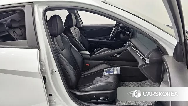 Hyundai Avante (CN7) 2022 Белый из Кореи, фото 3