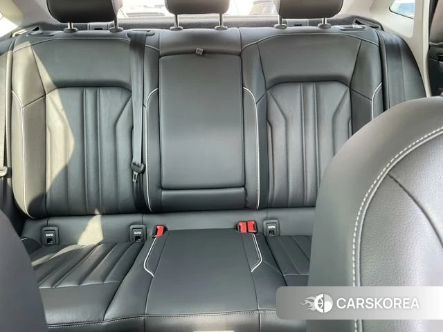 Volkswagen Passat 2022 Черный из Китая, фото 3
