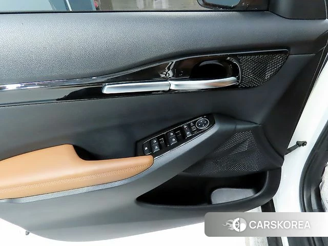 Kia The New Seltos 2023 Белый из Кореи, фото 3