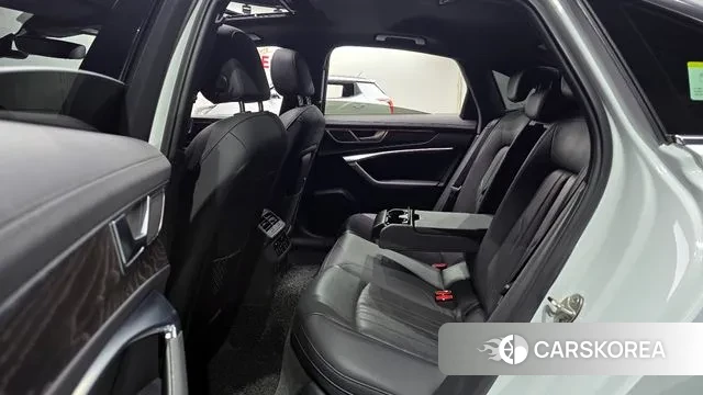 Audi A6 (C8) 2022 Белый из Кореи, фото 3