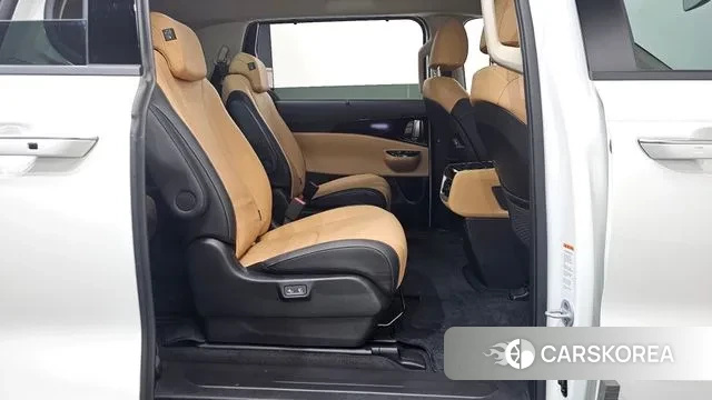 Kia Carnival 4th generation 2022 Белый из Кореи, фото 3