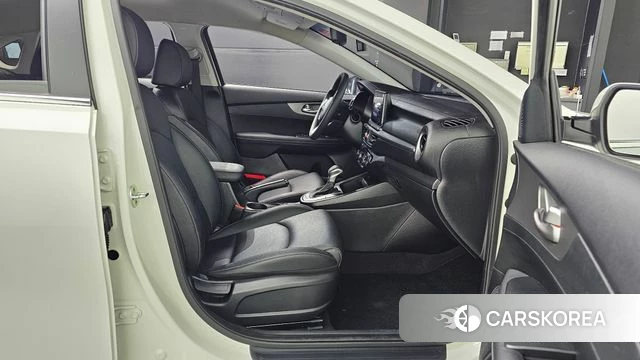 Kia Come New K3 2018 Белый из Кореи, фото 3