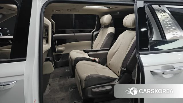 Kia The New Carnival 4th Generation 2025 Белый из Кореи, фото 3
