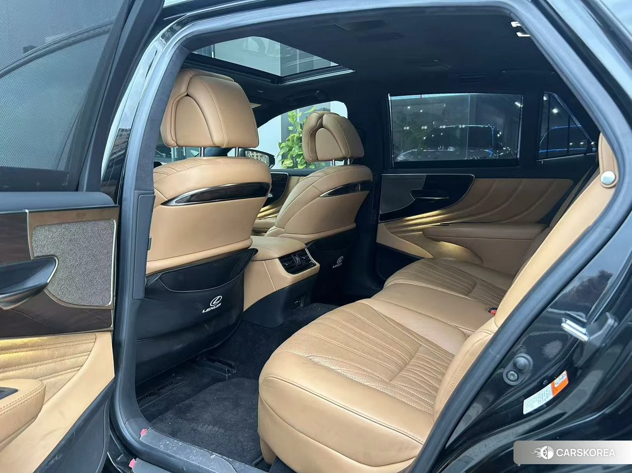 Lexus LS 2020 Черный из Китая, фото 3