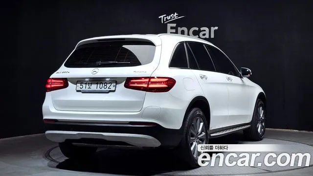 Mercedes-Benz GLC-Class X253 2018 Белый из Кореи, фото 3