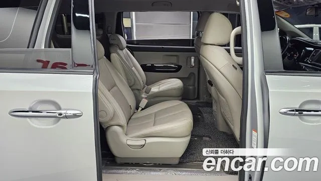 Kia The New Carnival id 2917628 из Кореи 3