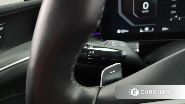 Kia The New K5 3rd generation 2023 Белый из Кореи, фото 3